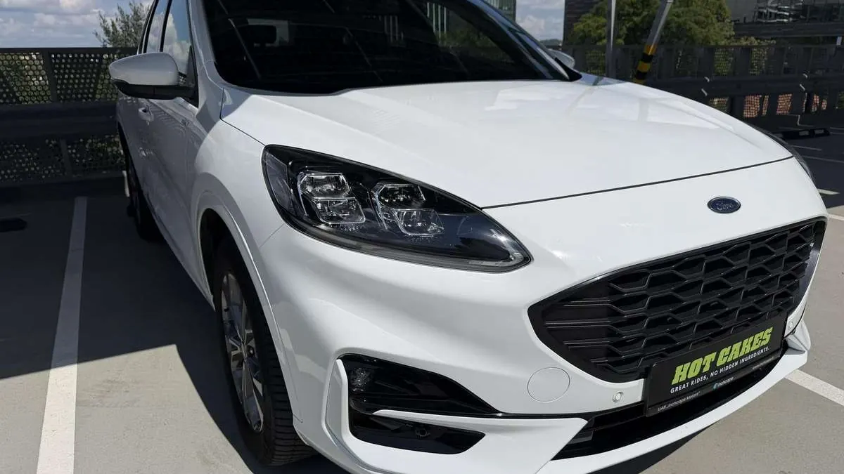 Ford Kuga ST-Line X - HOT CAKES